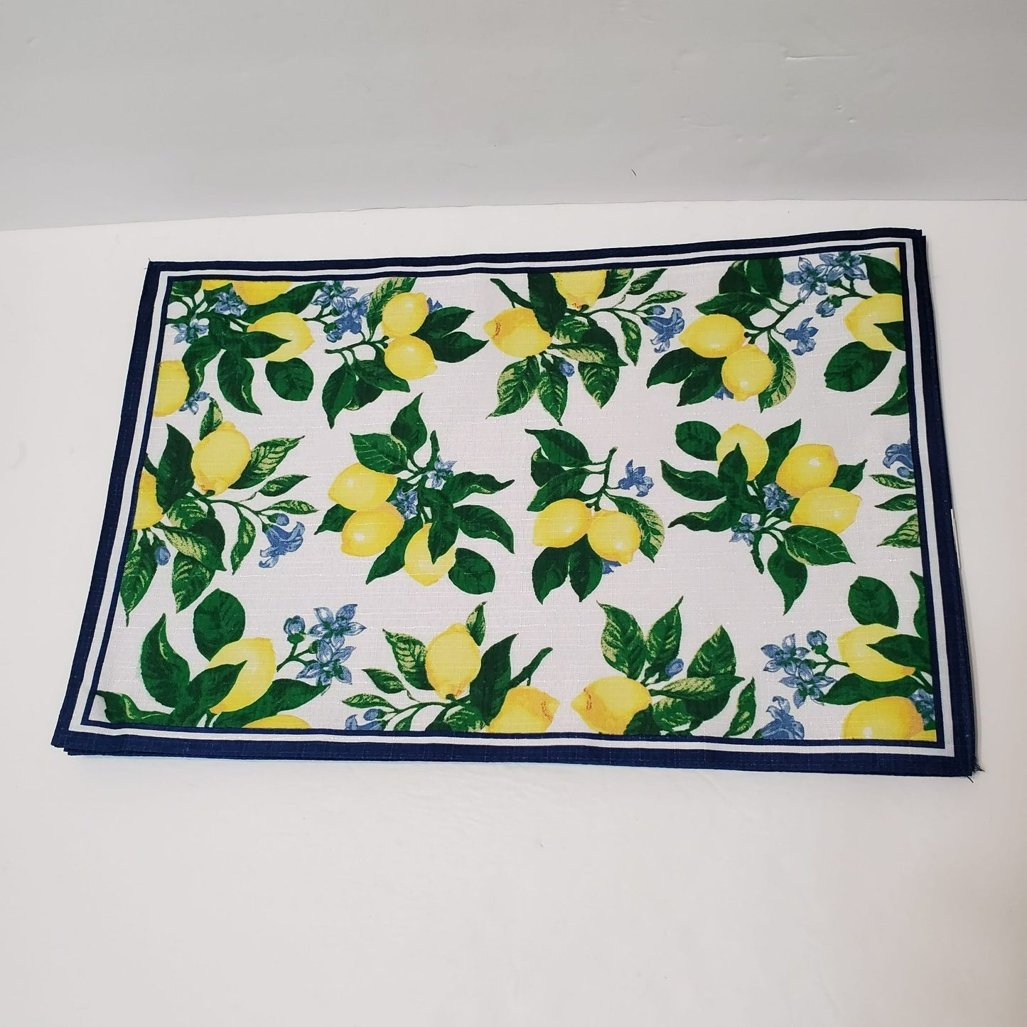 Lemon Citrus Placemats, Set of 4, Fabric Reversible Blue, Washable 17x11 NEW