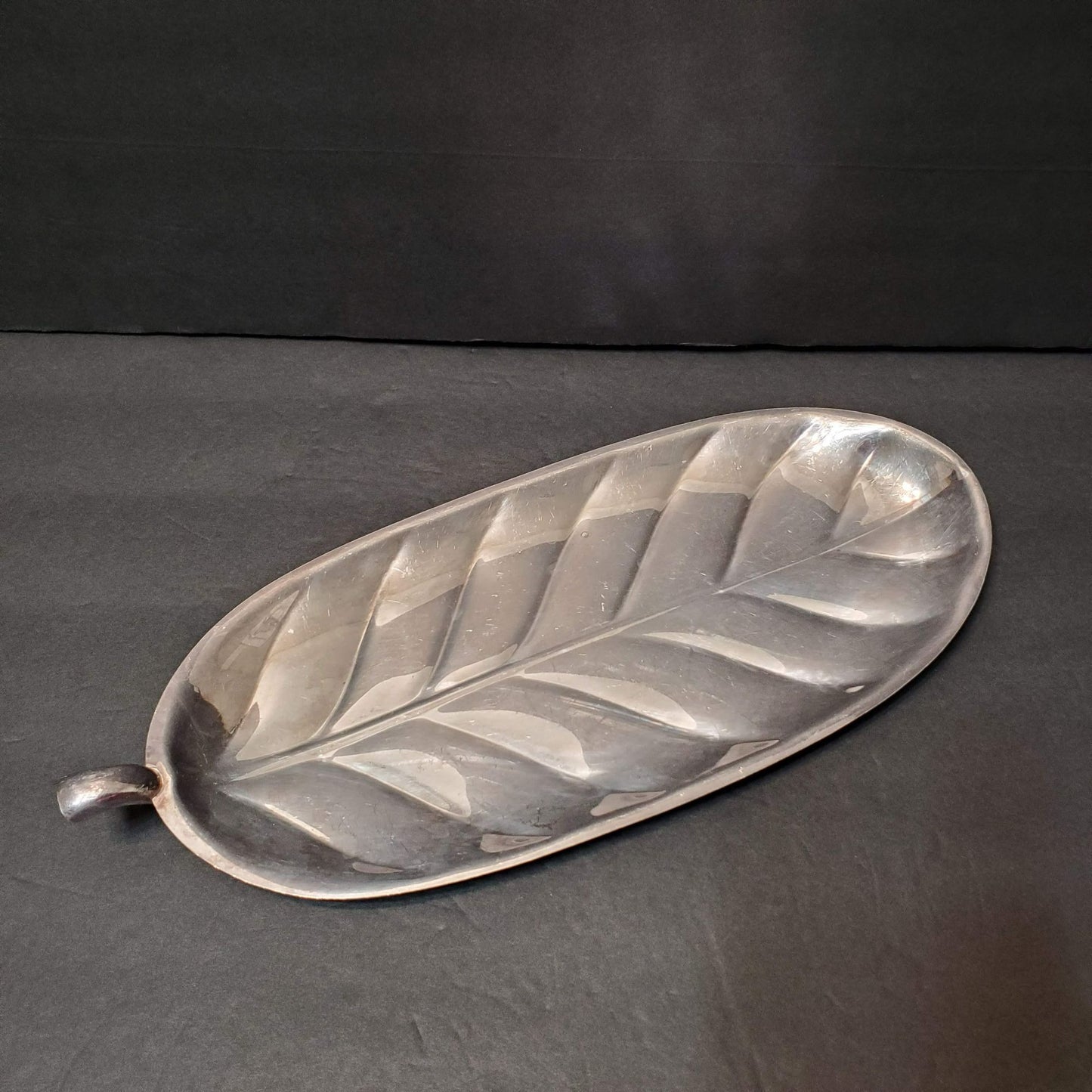 Vintage Banana Leaf Dish, 11", International Silver 8193 Silverplate Tray Plate