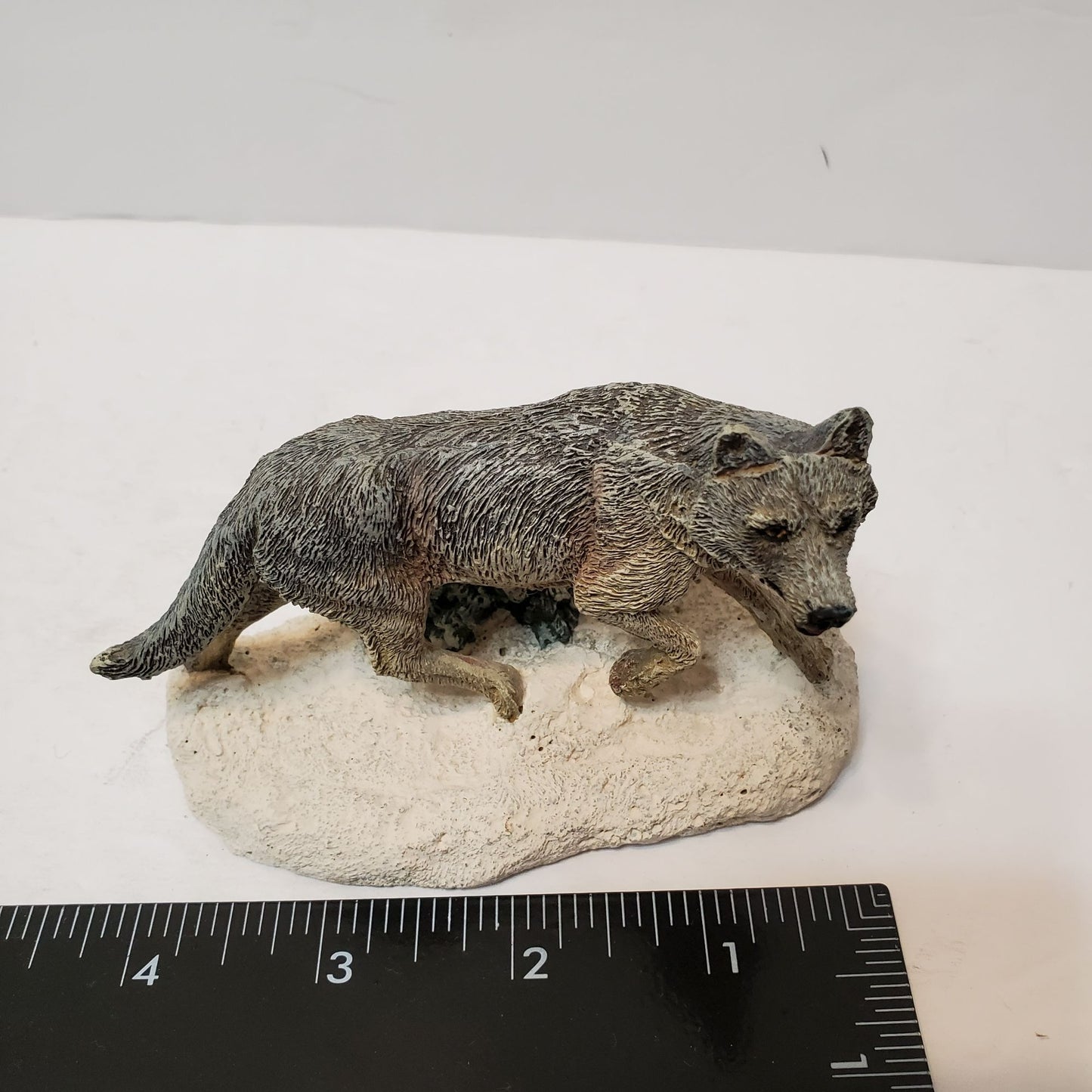 Franklin Mint Canis Lupus Wolf Figurine Wildlife Preservation Trust 1987 Sculpture 4 x 3 inch Collectible Decor