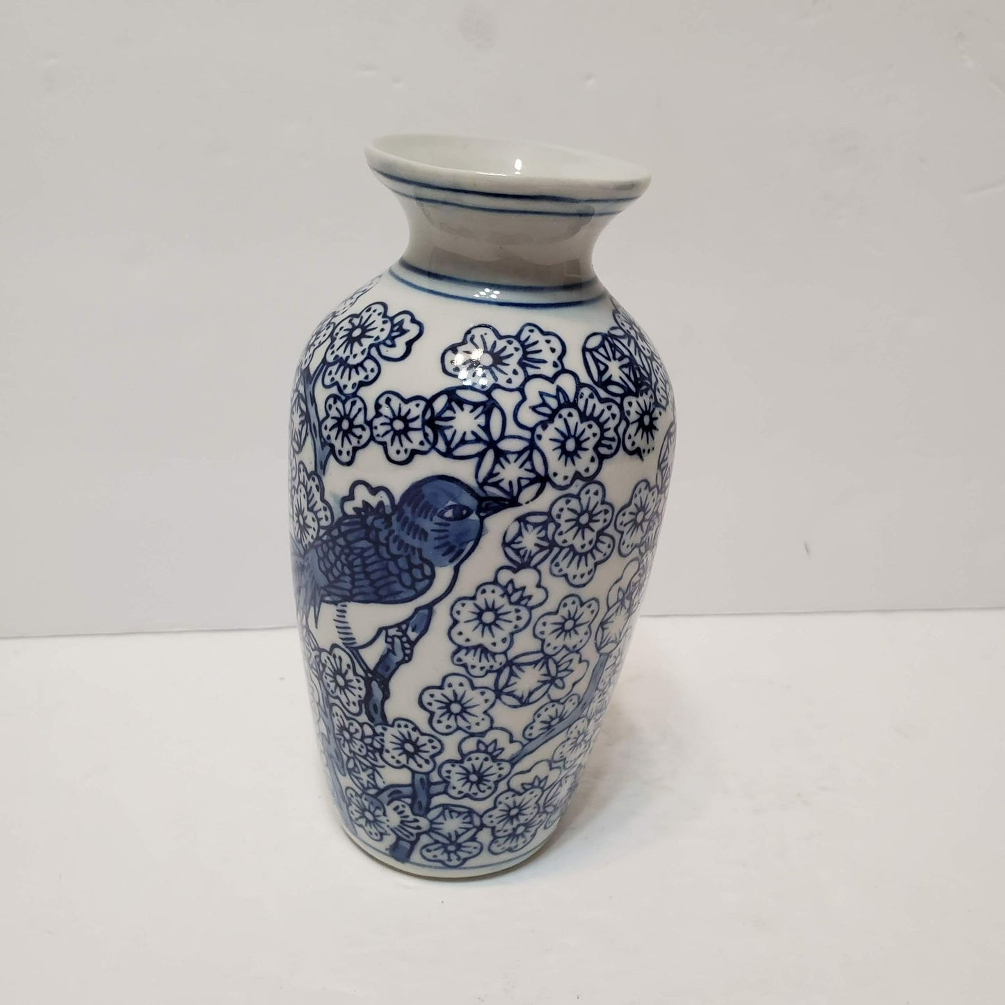 Blue & White Porcelain Vase, Chinoiserie Asian Style Floral Bird 6" Ceramic Vase