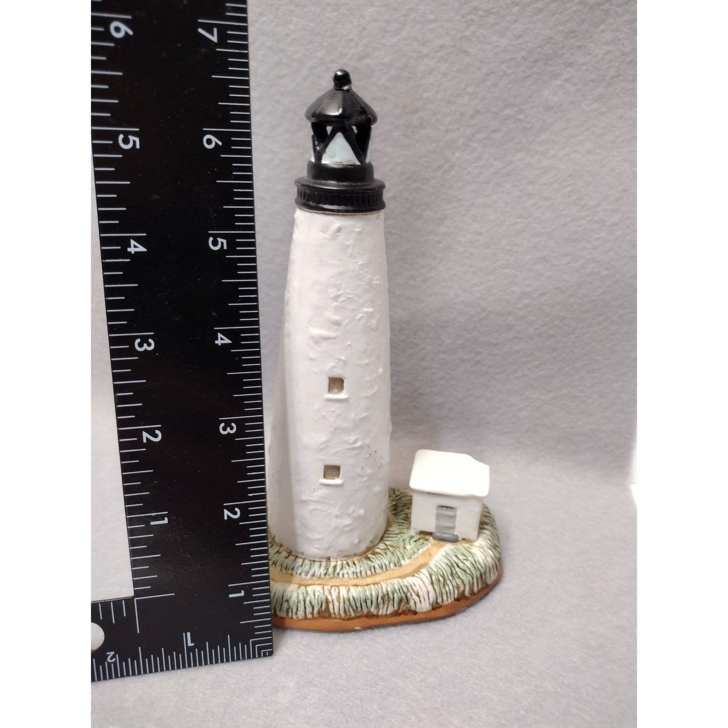 Geo Z Lefton 1994 Ocracoke Lighthouse Figurine NC 01405 Coastal Nautical CHIP