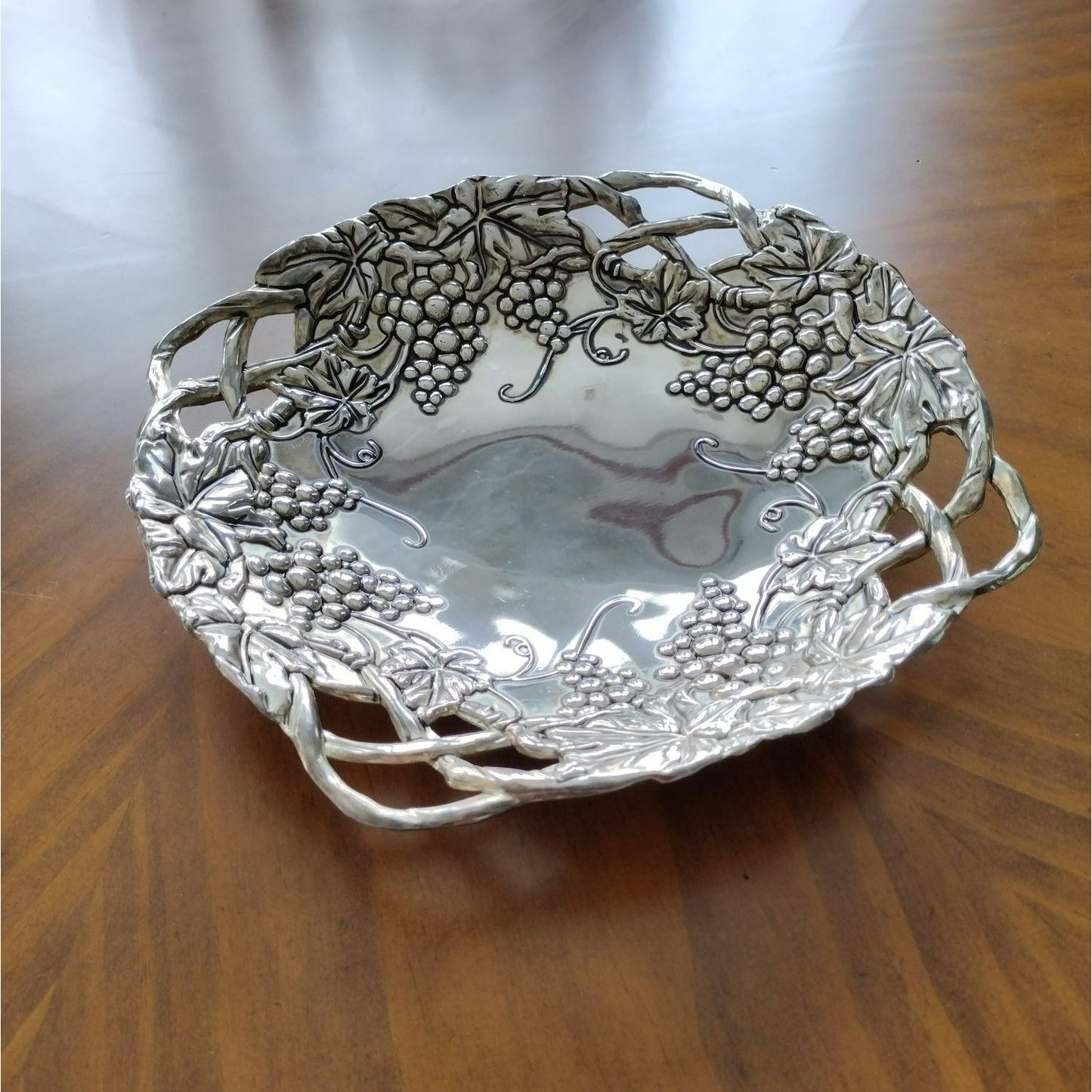 Godinger Silver Plated Grape Leaf 12" Serving Tray Platter, Footed, Grapes Vine