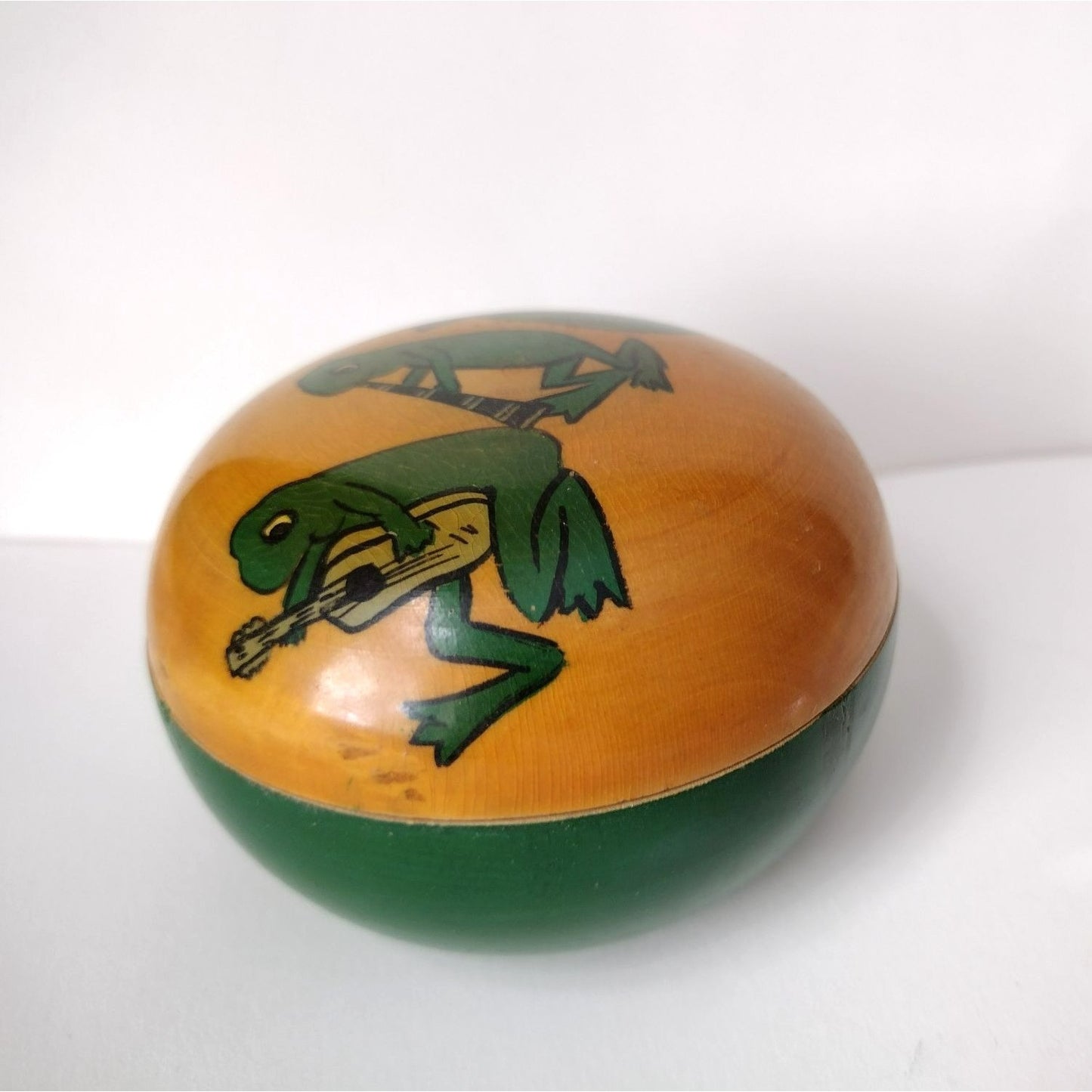 Hand Painted Wooden Frog Trinket Box, 3 Toad Musicians, Green Beige Lidded Jar