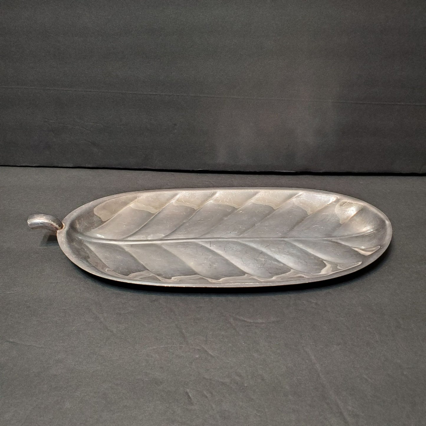 Vintage Banana Leaf Dish, 11", International Silver 8193 Silverplate Tray Plate