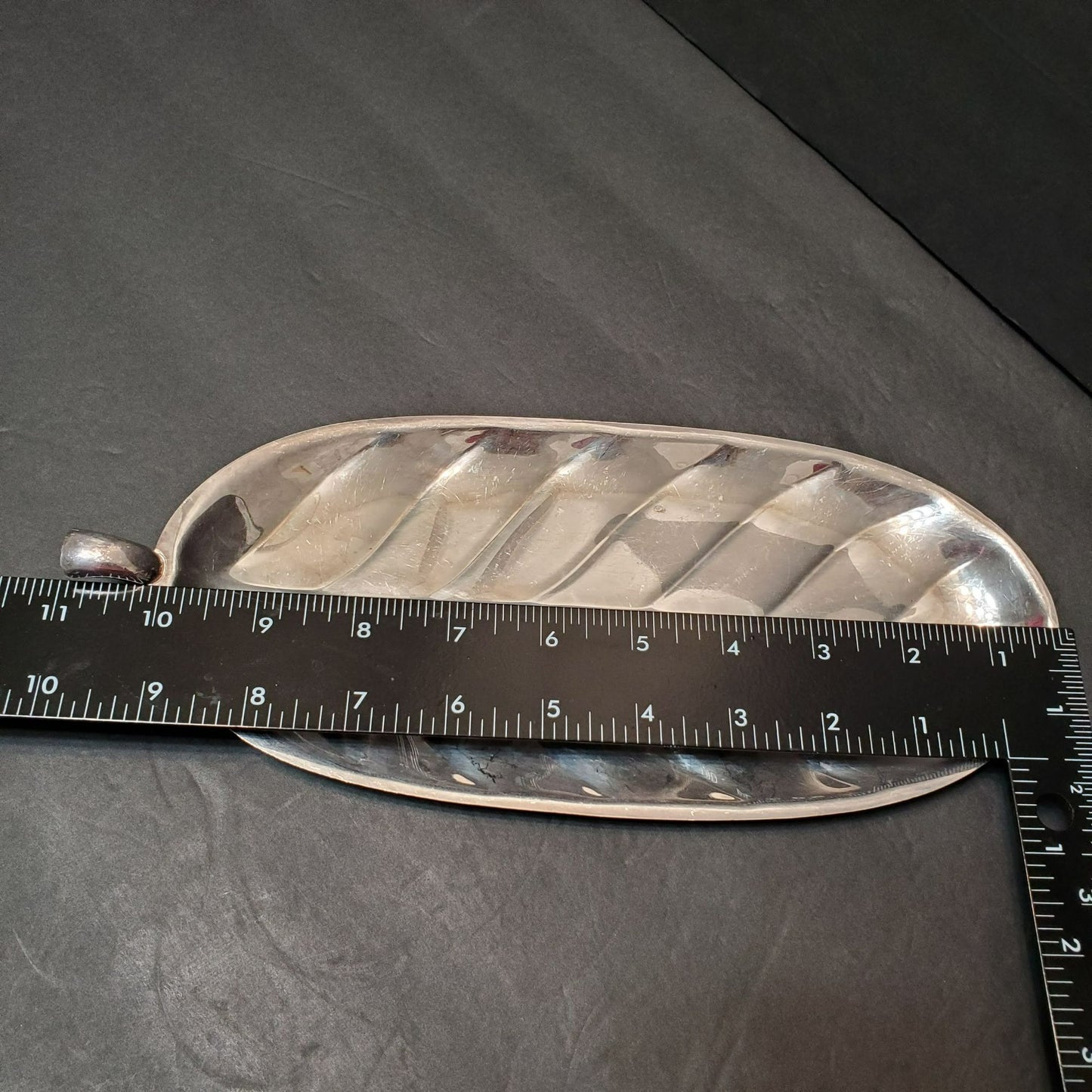 Vintage Banana Leaf Dish, 11", International Silver 8193 Silverplate Tray Plate