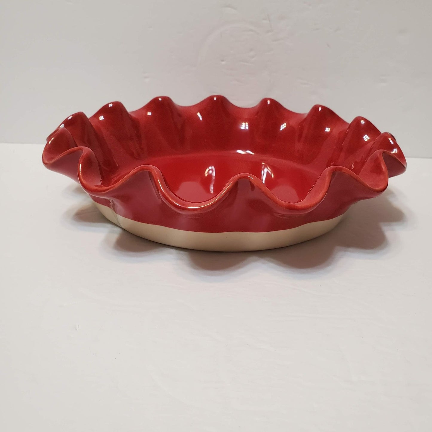 Emile Henry Ruffled Pie Dish, Burgundy Red, Ceramic, Made in France